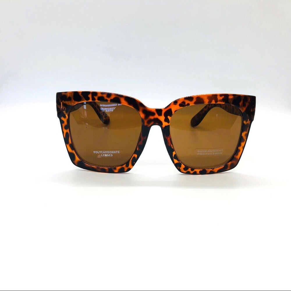 Oversized Cheetah Print Sunglasses